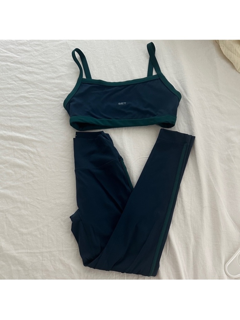 SET Active Navy Sports Bra & Legging Set with Forest Green Trim